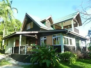 Maison Soleil * Baie Lazare (Mahe)